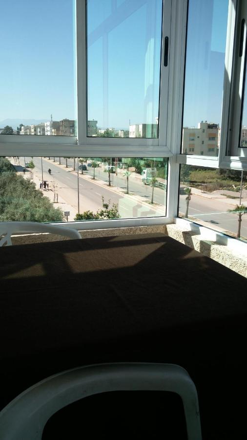 Logement Hotel Et Navette Gratuite Fez Buitenkant foto