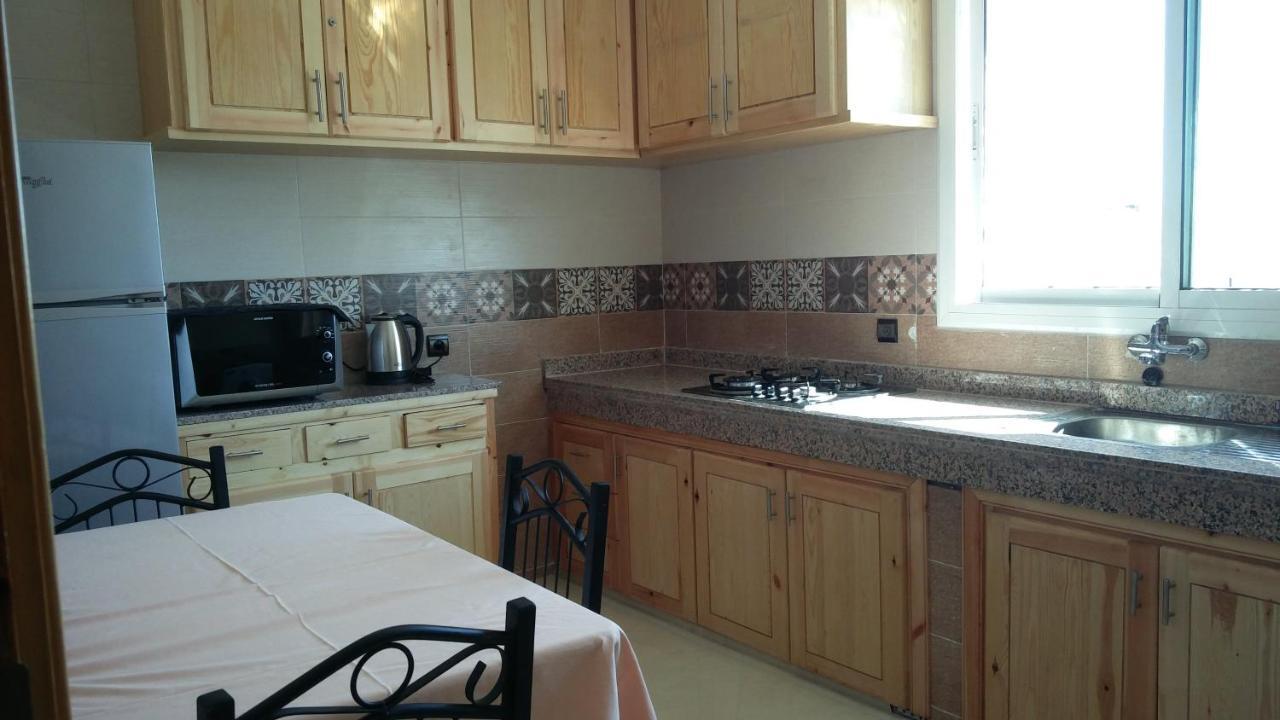 Logement Hotel Et Navette Gratuite Fez Buitenkant foto